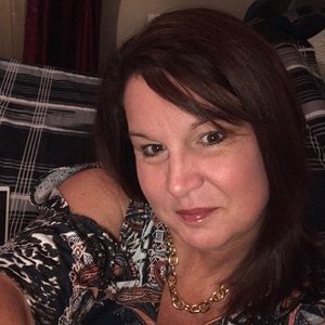 Meet your Posher, Brenda